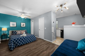Sleek Midtown Studio with Free Park & Pet Friendly